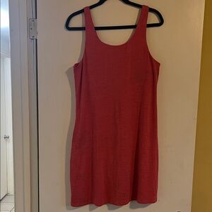 Elegant Pink Sleeveless Nightgown